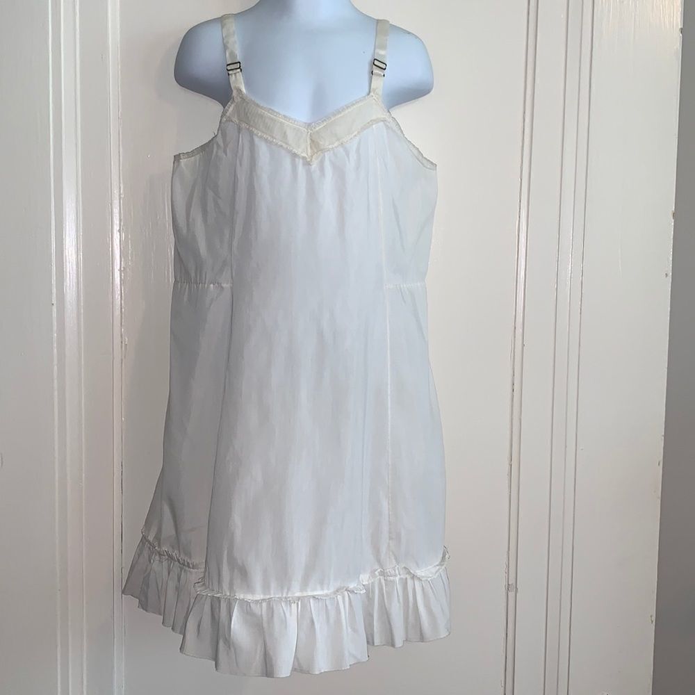 Vtg 60s cotton/polyester little girls slip